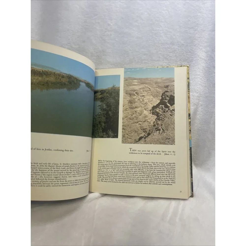 Illustrated Family Encyclopedia‎ of the Living Bible Vol. 12 1967 Hardcover